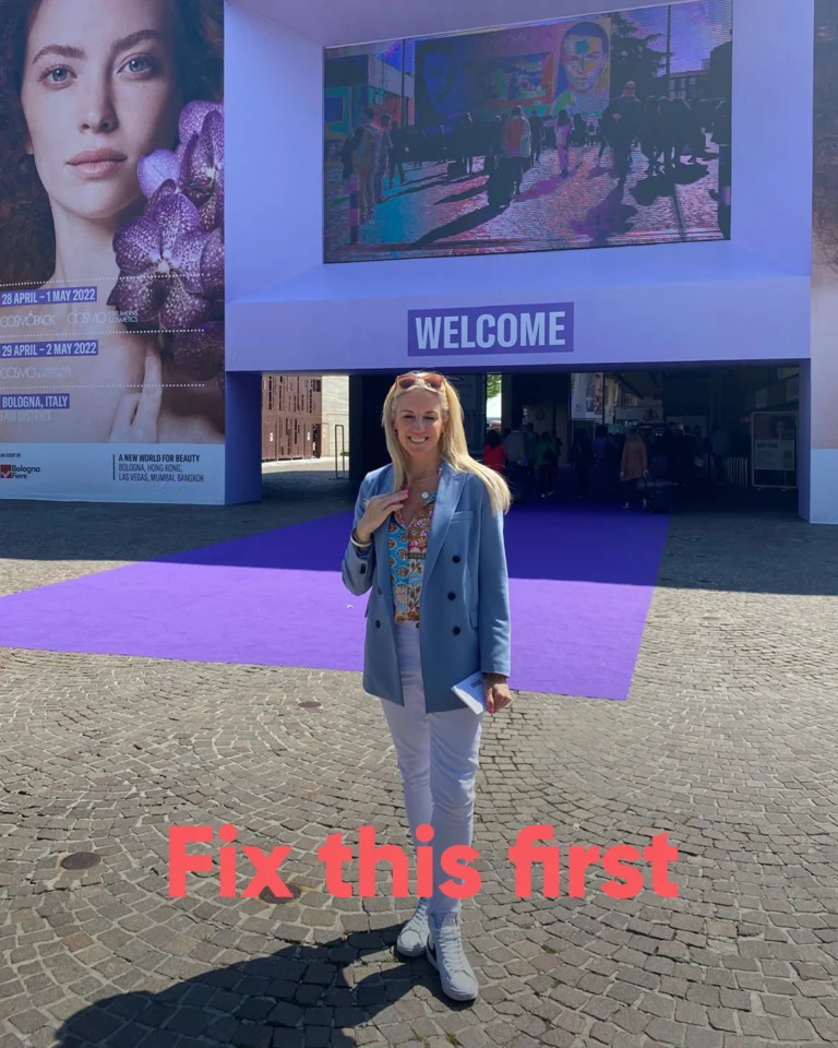 Instagram post from kellycolmanofficial. This post is in position 1.